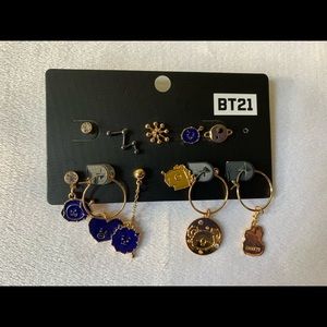 BTS BT21 Celestial Earrings 11 Pcs